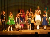  "����� ����! ����� ������!" (0+)