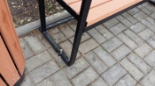 В городе Назарово вандалы разгромили новый сквер «Школьный»
