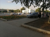 ДТП в центре города Назарово: автомобиль задел пешеходов