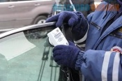 Более 130 назаровских водителей заплатят штраф за чрезмерную тонировку