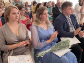 В администрации Назаровского района состоялось торжественное чествование лучших выпускников сельских школ