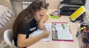 Долгожданная победа: назаровская пятиклассница стала бронзовым призером регионального конкурса любительских видеороликов