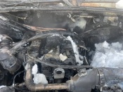 В Назаровском районе во время движения по трассе загорелся грузовой автомобиль