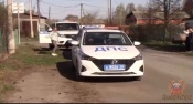 Игнорируя правила безопасности жительница Назарово перевозила в своем автомобиле детей