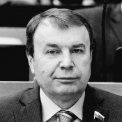 Ушел из жизни депутат Государственной Думы Виктор Зубарев