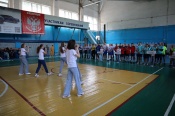 Кубок волейбольного турнира памяти Александра Кузнецова в этом году остался в Назарово