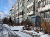 «Когда в товарищах согласья нет…». Жильцы многоквартирного дома не могут решить, нужна ли им контейнерная площадка