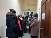 Жители поселка Строителей переживают, что не смогут купить лекарства недалеко от дома