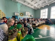 ������ 300 ���������� �����  ����������� ������� ��������� ���